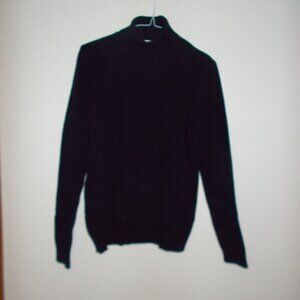 Northern Reflections charcoal turtleneck M